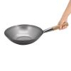 Vogue zacht stalen wok met platte bodem 330 mm
