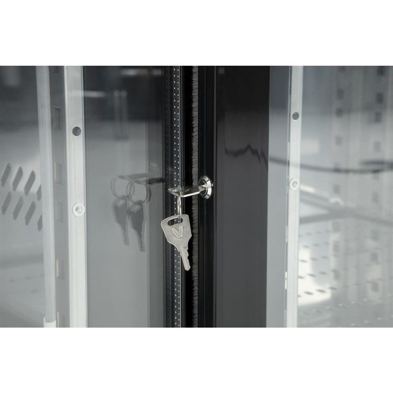 Polar U-series bar display with 2 sliding doors